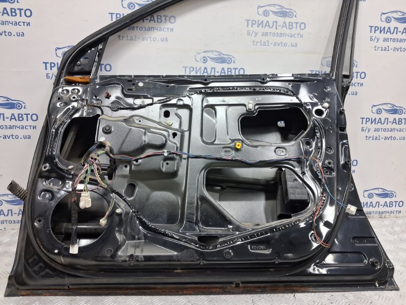 Дверь передняя правая Avensis 2002-2010 T25 1.8 бензин 1ZZFE