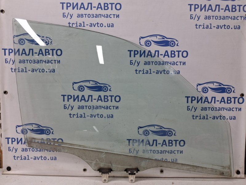 Стекло двери переднее правое Suzuki Grand Vitara 2005-2016 JT 2.0 Бензин J20A 8450165J00 Б/У