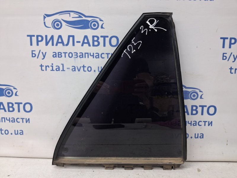 Стекло двери задней правой (форточка) Toyota Avensis 2002-2010 T25 1.8 бензин 1ZZFE 6812305070 Б/У