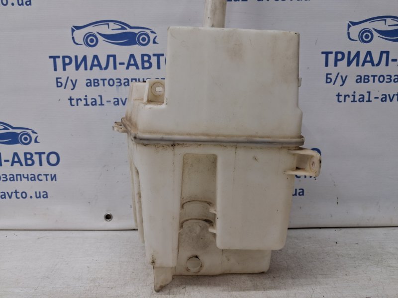 Бачок омывателя Toyota Avensis T25 1.8 бензин 1ZZFE