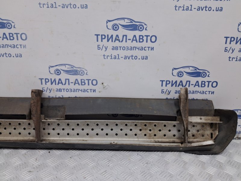 Подножка левая Pajero Wagon 1999-2006 3 3.2 Дизель 4M41