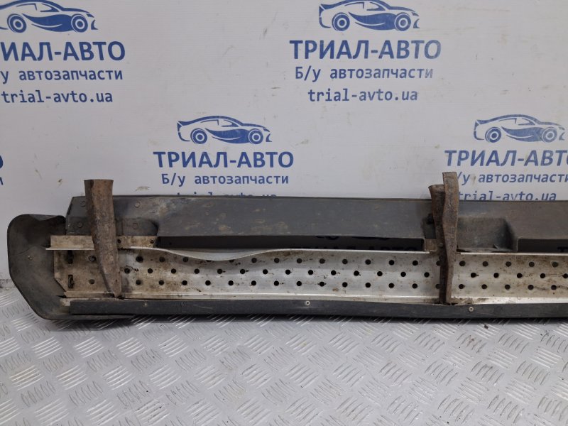 Подножка правая Pajero Wagon 1999-2006 3 3.2 Дизель 4M41