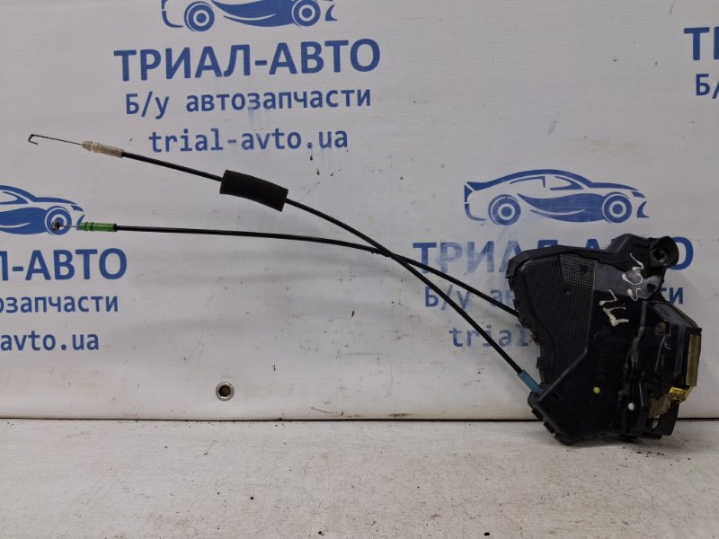 Замок двери передний левый Suzuki Grand Vitara 2005-2016 JT 2.0 Бензин J20A 8225065J11 Б/У