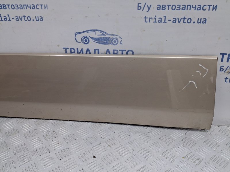 Накладка двери передняя левая Suzuki Grand Vitara JT 2.0 Бензин J20A