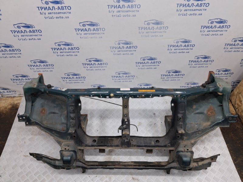 Панель передняя Pajero Wagon 1999-2006 3 3.2 Дизель 4M41