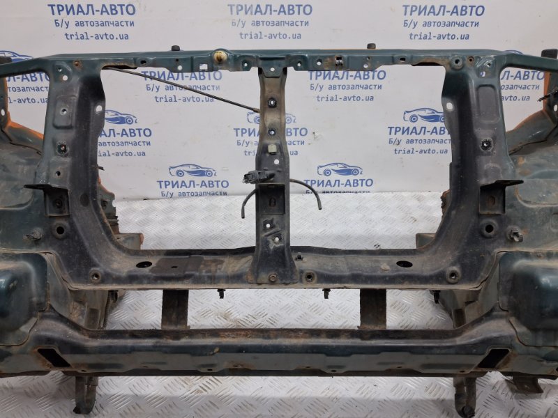 Панель передняя Pajero Wagon 1999-2006 3 3.2 Дизель 4M41