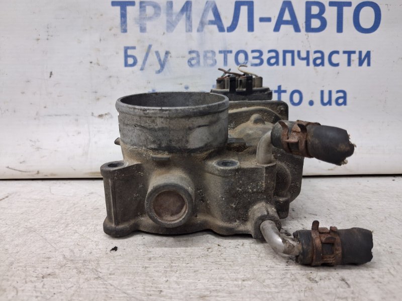 Заслонка дроссельная Toyota Avensis T25 1.8 бензин 1ZZFE