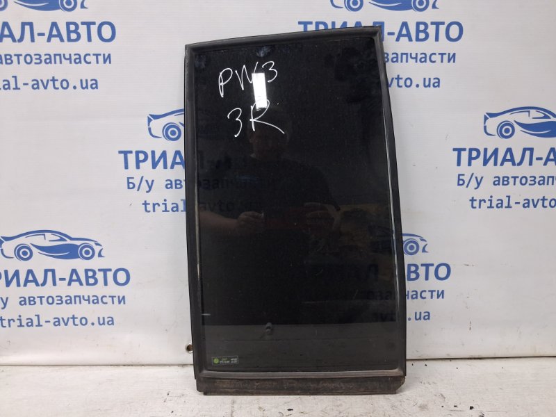 Стекло двери задней правой (форточка) Mitsubishi Pajero Wagon 1999-2006 3 3.2 Дизель 4M41 MR436986 Б/У