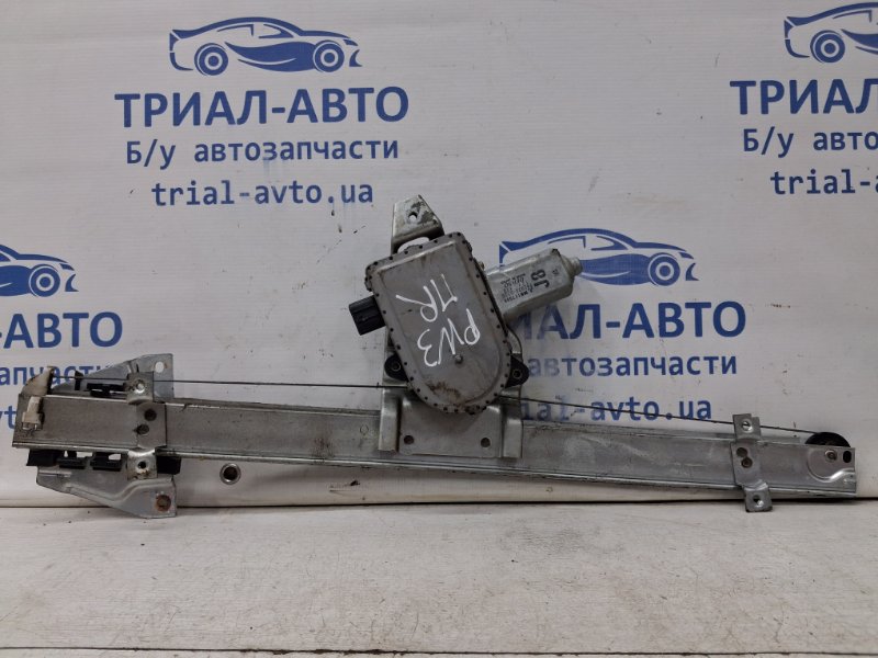 Стеклоподъемник передний правый Mitsubishi Pajero Wagon 1999-2006 3 3.2 Дизель 4M41 MN117058 Б/У