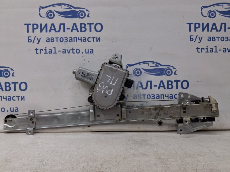 Стеклоподъемник передний левый Mitsubishi Pajero Wagon 1999-2006 3 3.2 Дизель 4M41 MN117057 Б/У