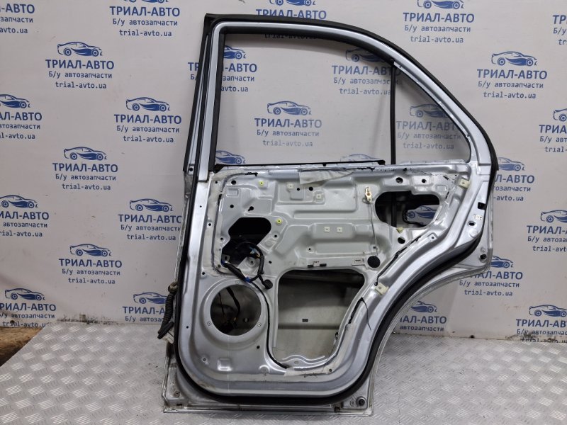 Дверь задняя правая Sorento 2002-2011 BL 2.5 diesel D4CB