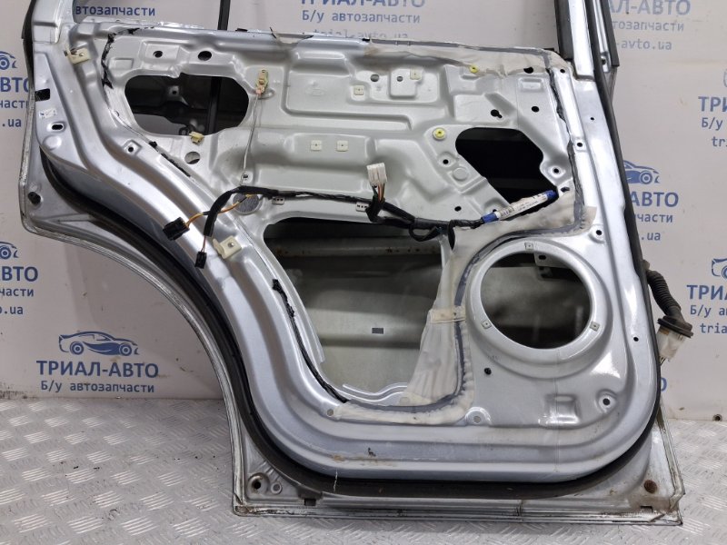 Дверь задняя левая Sorento 2002-2011 BL 2.5 diesel D4CB