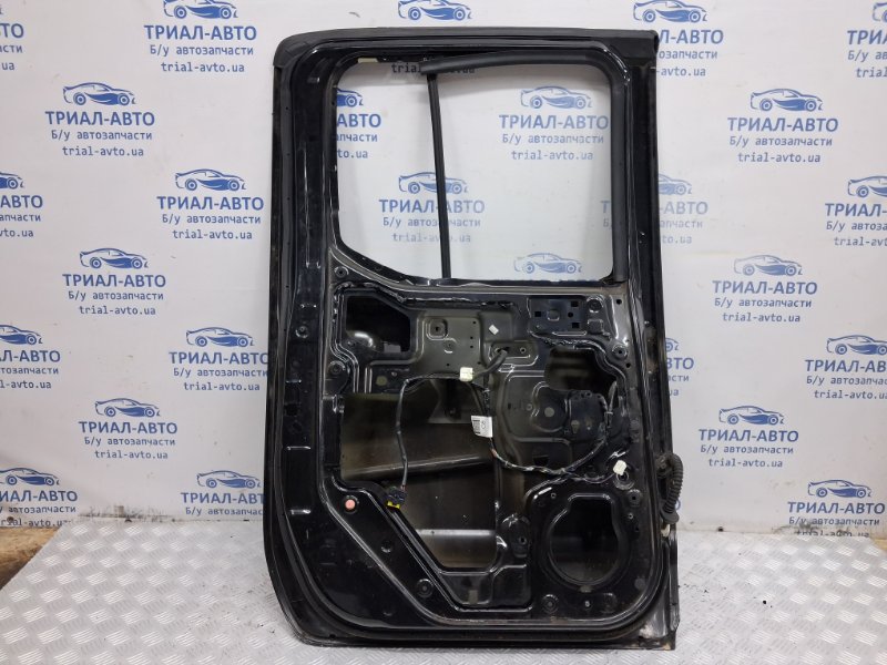 Дверь задняя левая Navara 2004-2015 D40 2.5 Diesel YD25DDTI