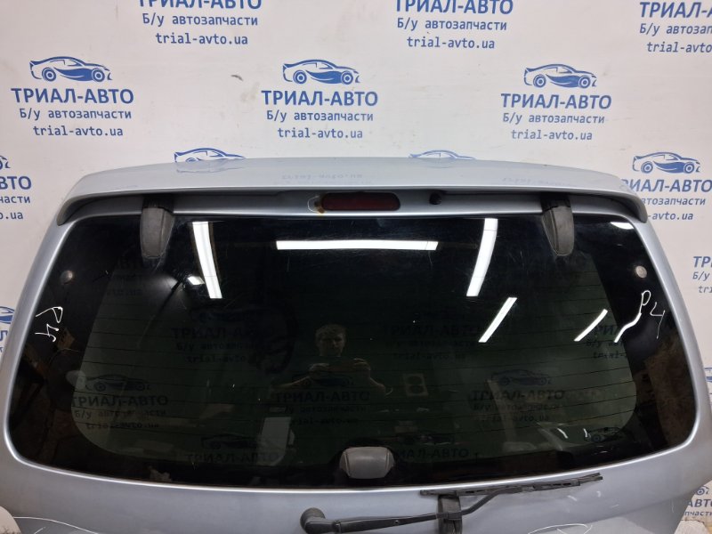 Крышка багажника Kia Sorento BL 2.5 diesel D4CB