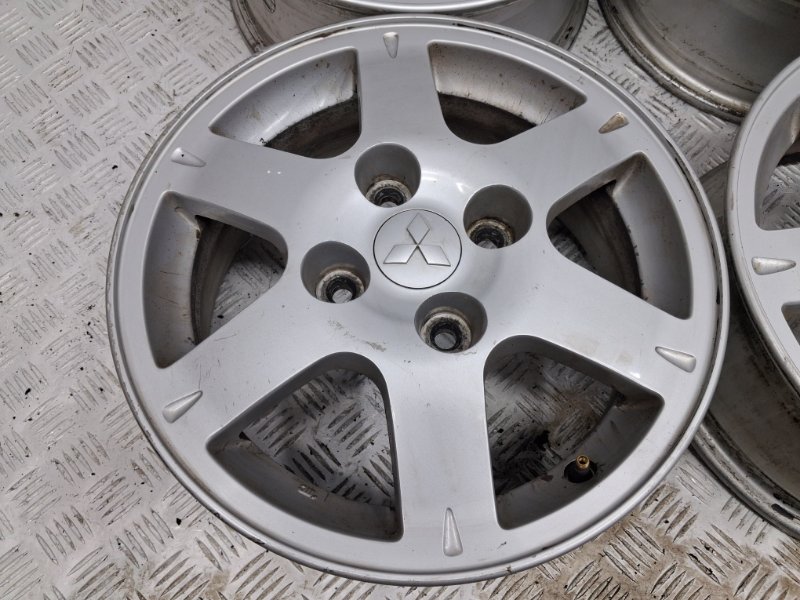 Диски титан комплект R15 Lancer 2003-2009 9 1.6 бензин 4G18
