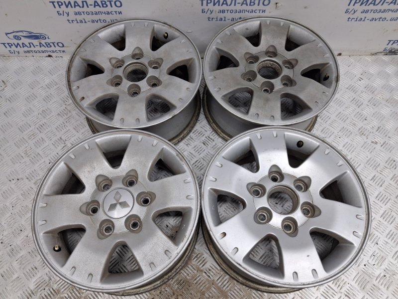 Диски титан комплект R16 Mitsubishi Pajero Wagon 1999-2006 3 3.2 Дизель 4M41 MR992090 Б/У