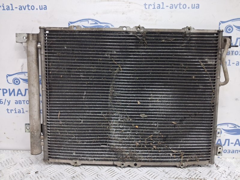 Радиатор кондиционера Kia Sorento 2002-2011 BL 2.5 diesel D4CB 976063E600 Б/У