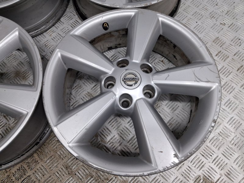 Диски титан комплект R17 Qashqai 2006-2013 J10 2.0 Бензин MR20DE