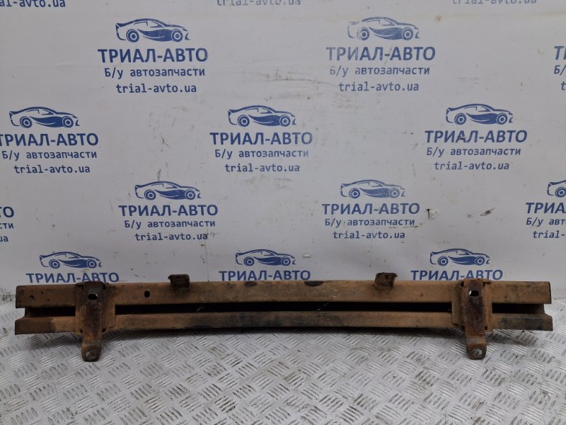 Усилитель бампера передний Navara 2004-2015 D40 2.5 Diesel YD25DDTI