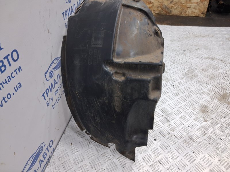 Подкрылок передний правый Tucson 2004-2009 JM 2.0 diesel D4EA