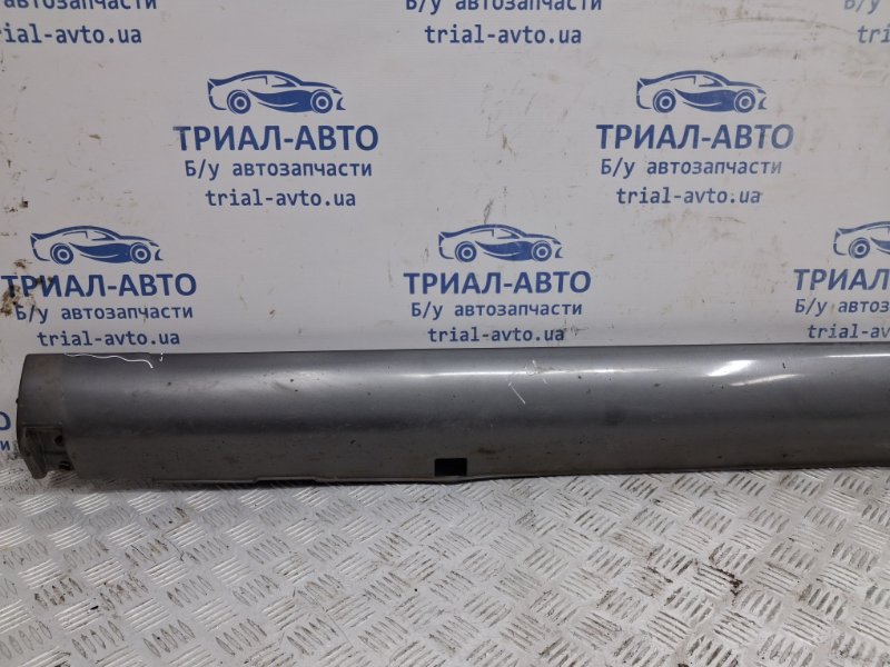 Накладка порога внешняя левая Sorento 2002-2011 BL 2.5 diesel D4CB