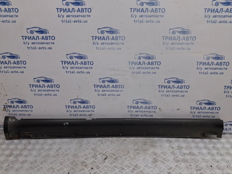 Накладка порога внешняя правая Hyundai Tucson 2004-2009 JM 2.0 diesel D4EA 877522E000 Б/У