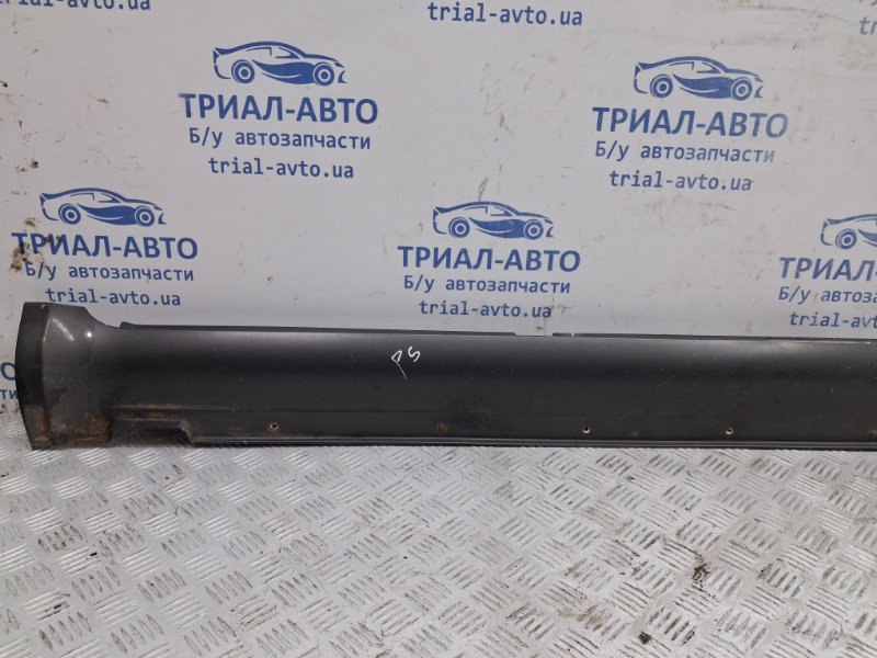 Накладка порога внешняя правая Tucson 2004-2009 JM 2.0 diesel D4EA