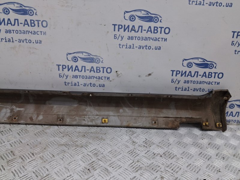 Накладка порога внешняя правая Tucson 2004-2009 JM 2.0 diesel D4EA