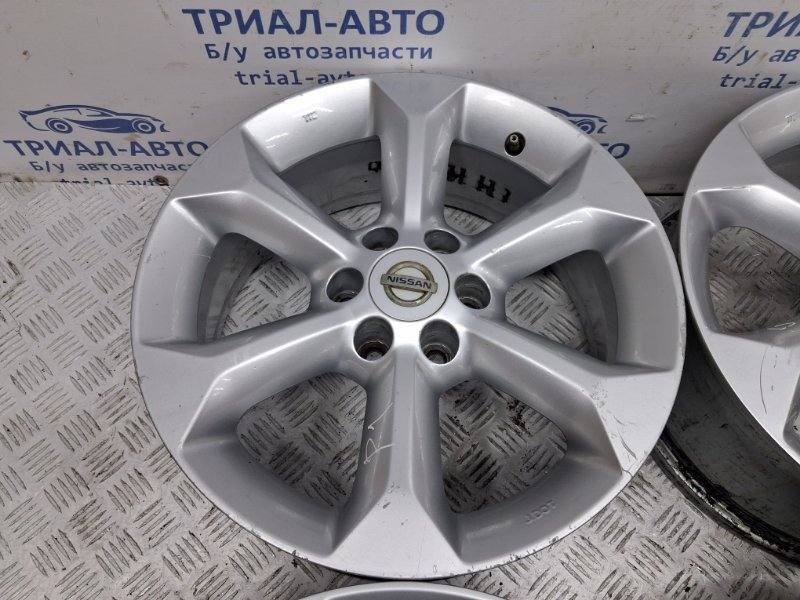 Диски титан комплект R17 Navara 2004-2015 D40 2.5 Diesel YD25DDTI