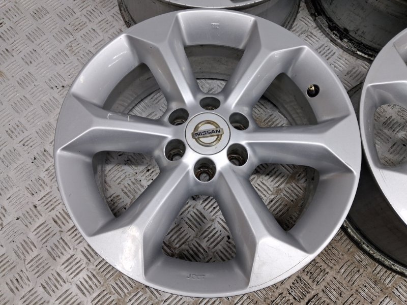 Диски титан комплект R17 Navara 2004-2015 D40 2.5 Diesel YD25DDTI