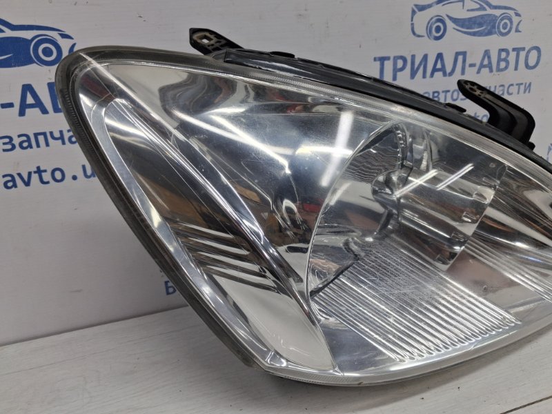 Фара правая галоген Lancer 2003-2009 9 1.6 бензин 4G18