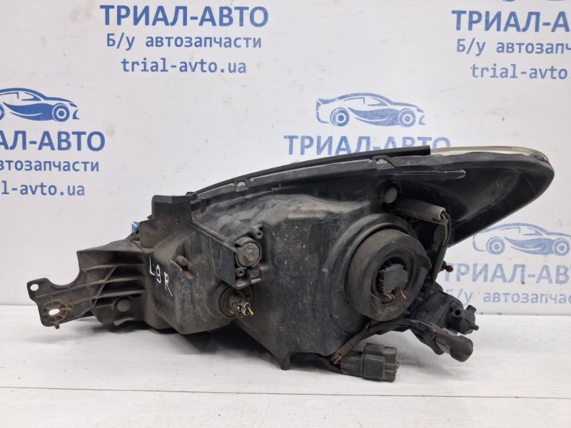 Фара правая галоген Lancer 2003-2009 9 1.6 бензин 4G18