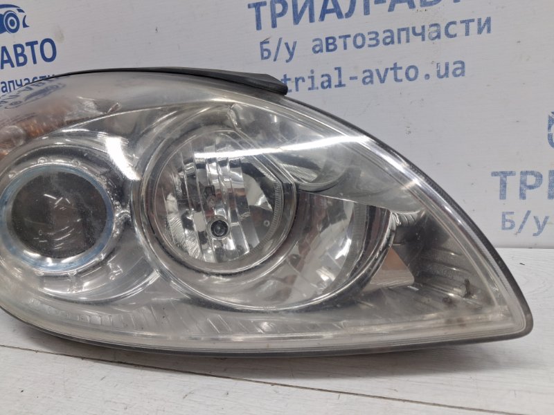 Фара правая галоген Hyundai I30 FD 1.6 diesel D4FB