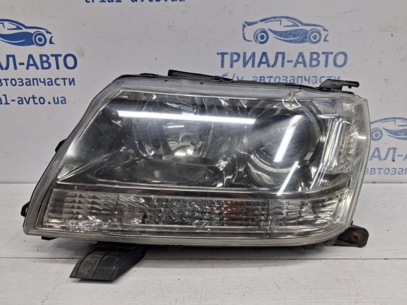 Фара левая галоген Suzuki Grand Vitara 2005-2016 JT 2.0 Бензин J20A 35320-65J11 Б/У