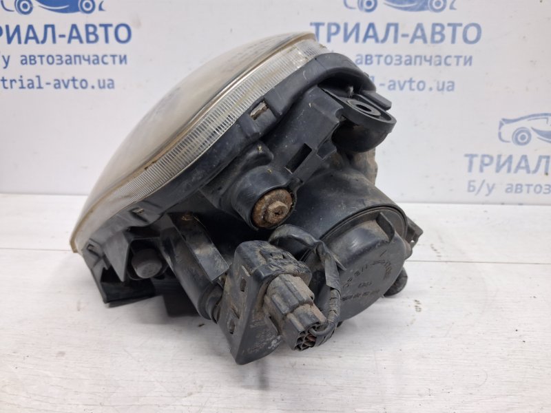 Фара левая галоген Tucson 2004-2009 JM 2.0 diesel D4EA