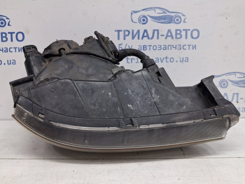 Фара левая галоген Tucson 2004-2009 JM 2.0 diesel D4EA