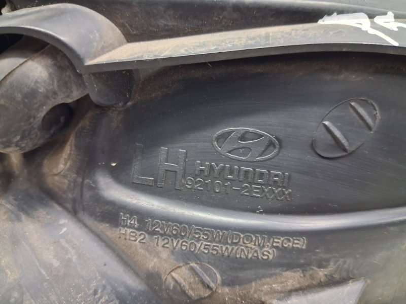 Фара левая галоген Tucson 2004-2009 JM 2.0 diesel D4EA
