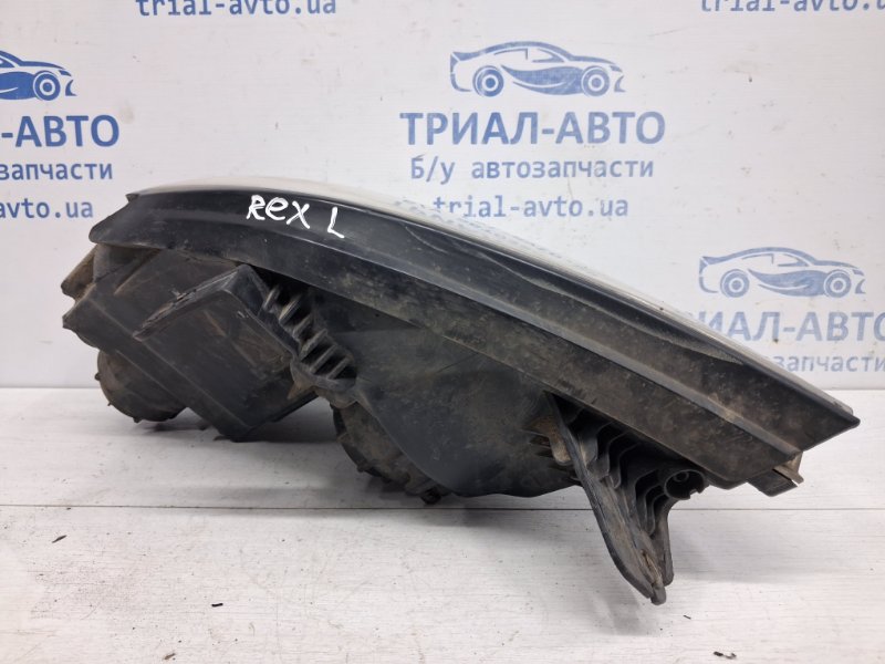 Фара левая галоген Rexton 2006-2012 Y250 2.7 D27DT
