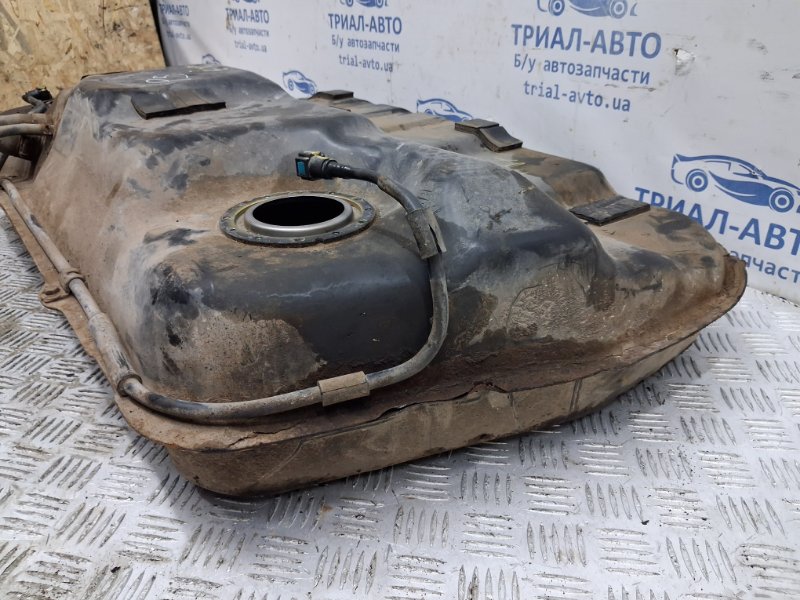 Бак топливный металлический Hyundai Tucson JM 2.0 diesel D4EA