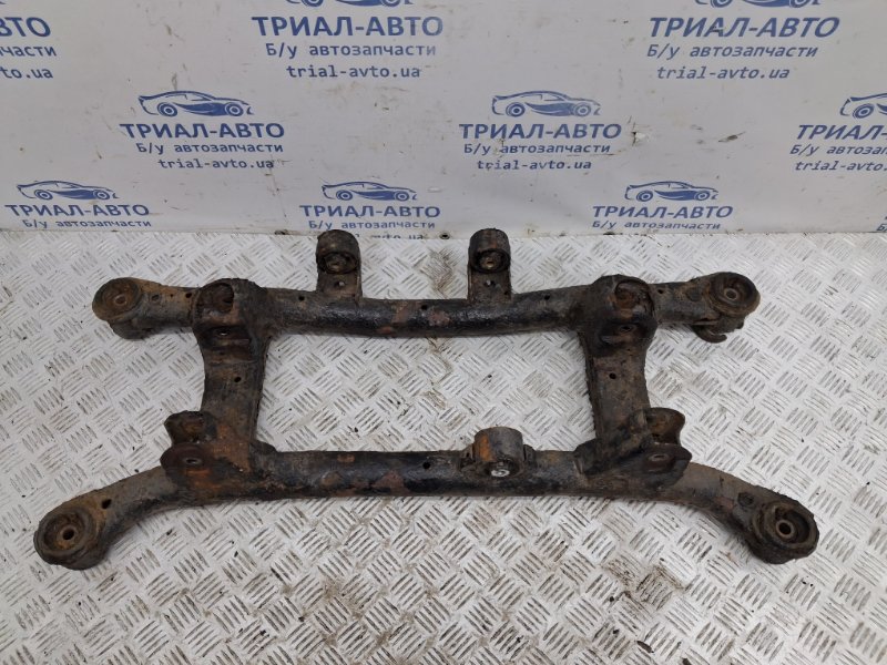 Балка задней подвески Tucson 2004-2009 JM 2.0 diesel D4EA