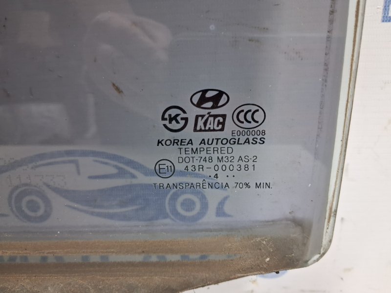 Стекло двери заднее левое Hyundai Tucson JM 2.0 diesel D4EA