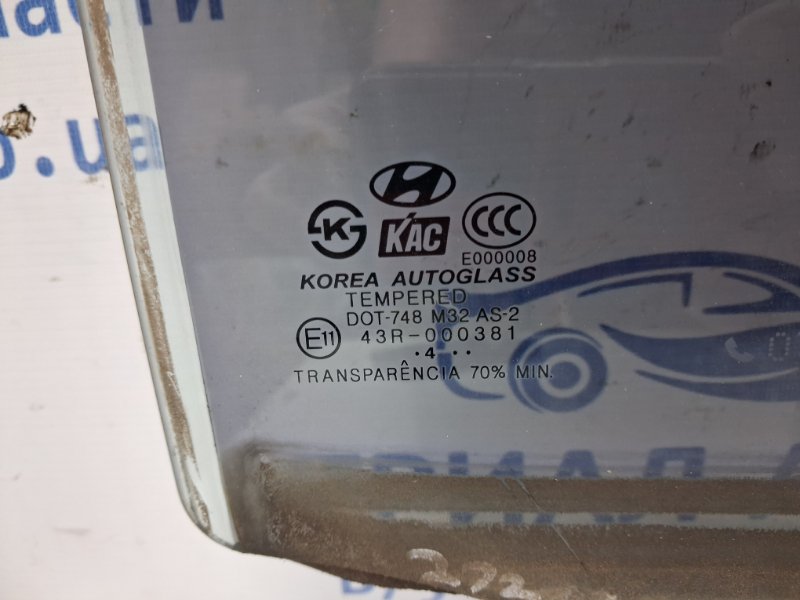Стекло двери заднее правое Hyundai Tucson JM 2.0 diesel D4EA