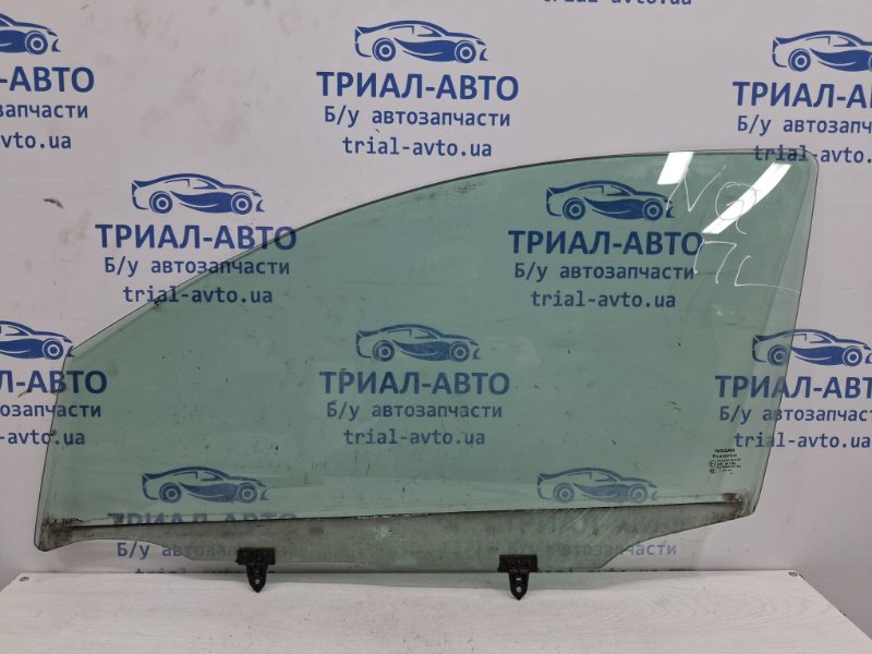 Стекло двери переднее левое Nissan Qashqai 2006-2013 J10 2.0 Бензин MR20DE 80301JD000 Б/У