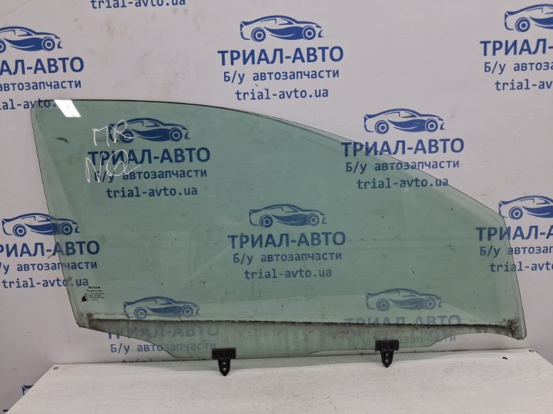 Стекло двери переднее правое Nissan Qashqai 2006-2013 J10 2.0 Бензин MR20DE 80300JD000 Б/У
