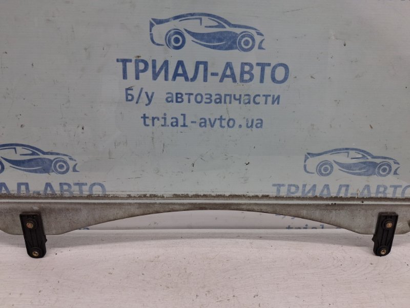 Стекло двери переднее правое Sorento 2002-2011 BL 2.5 diesel D4CB