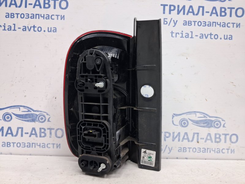 Фонарь задний внешний правый Duster 2010-2017 HS 1.5 Diesel K9K