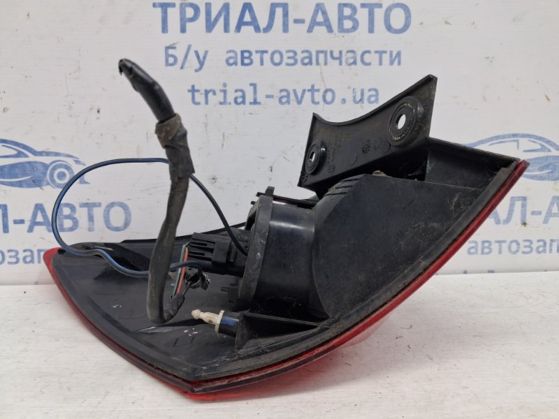 Фонарь задний внешний правый Qashqai 2006-2013 J10 2.0 Бензин MR20DE