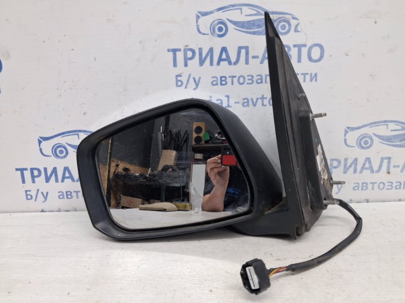 Зеркало левое Nissan Navara 2004-2015 D40 2.5 Diesel YD25DDTI 963024X00A Б/У