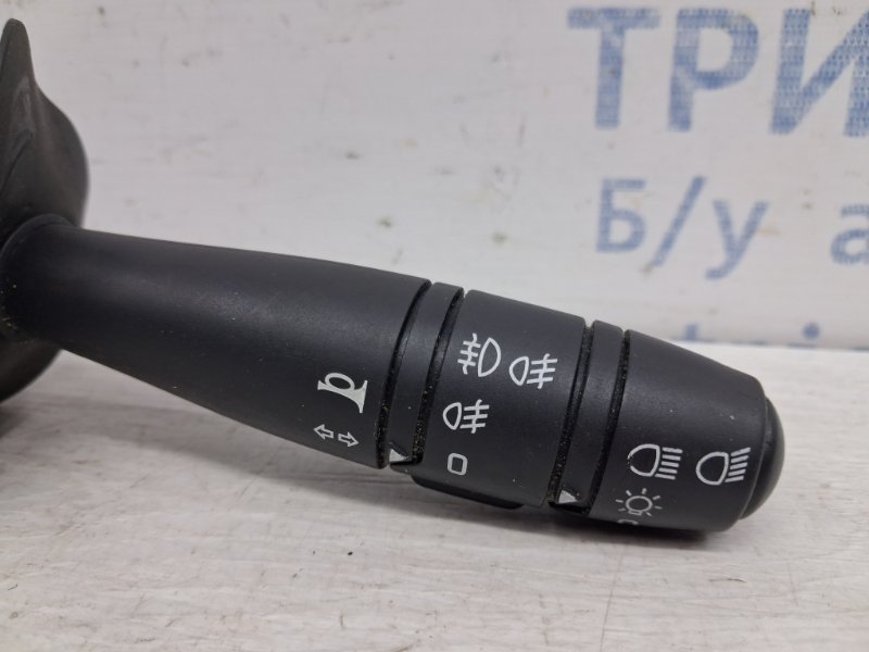 Переключатель подрулевой правый(дворники) Duster 2010-2017 HS 1.5 Diesel K9K