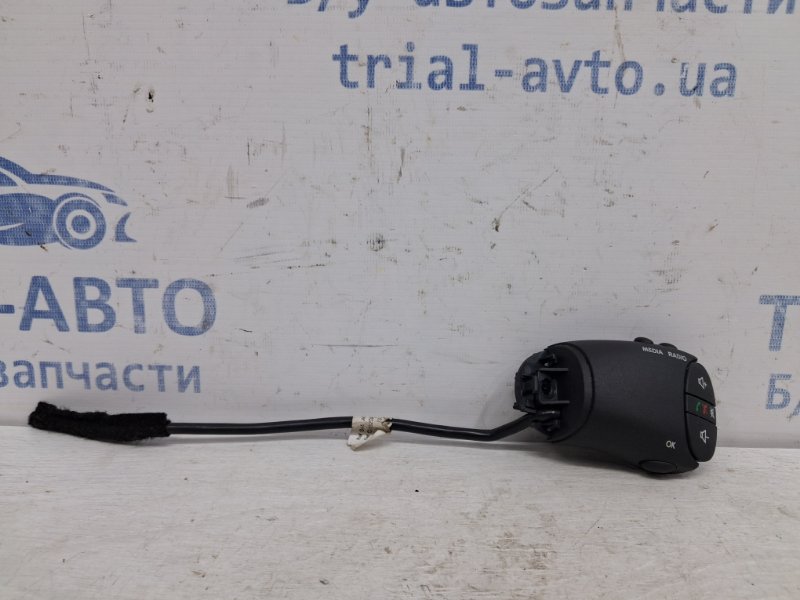 Кнопки руля Dacia Duster 2010-2017 HS 1.5 Diesel K9K 255509953R Б/У